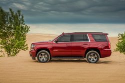 2018-Chevrolet-Tahoe-Custom-Side-View-720x480.jpeg