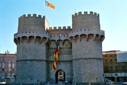 Torres dels Serrans1 València.jpg