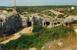 cuevas prehistóricas.jpg