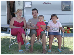 jesusetey familia.jpg