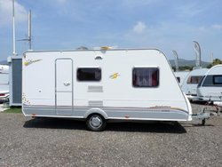 Caravana Sterckeman Evolution 470 PE en www.lacampadelcaravaning.com de Barcelona-001.jpg