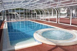 Piscina climitazada.jpg