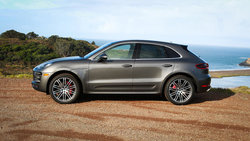 2015-porsche-macan-turbo-7340-001.jpg