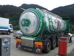 Camion-lata-Heineken.jpg