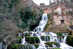 orbaneja-del-castillo_1.jpg