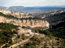 Monasterio_San_Miguel_de_las_Victorias.jpg