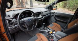 2017-Ford-Ranger-Wildtrak-interior.jpg