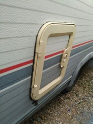 exterior poty.jpg exterior poty.jpg