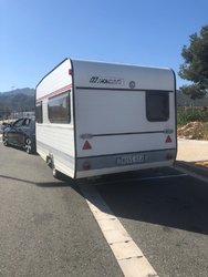 4093898