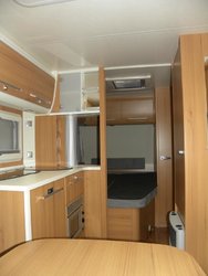 interior caravana 2.jpg