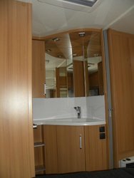 baño caravana 1.jpg
