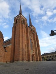 2019-05-24c Roskilde Catedral.JPG
