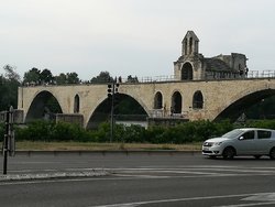 2019-07-3c Avignon Le Pont.jpg