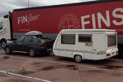 caravana_rapido_robada.jpg