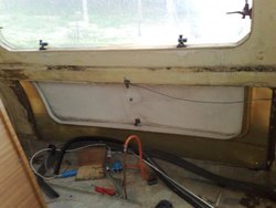 29042010605.jpg
