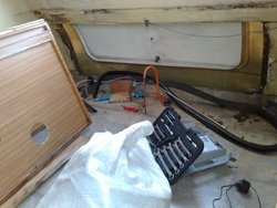 29042010608.jpg
