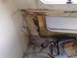 29042010610.jpg