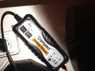 Carregador bateria.jpeg