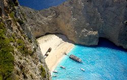 navagio.jpg