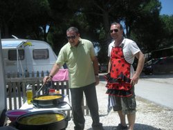 Grupo de amigos en Cabopino 13,14 y 15 de Mayo de 2011 006.jpg