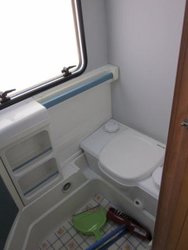 baño 2.JPG