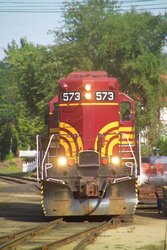 25_28_59---Conway-Scenic-Railroad--ex-Maine-Central--GP-7-573_web.jpg
