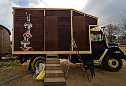 Circo-raluy-caravana-madera-6-jpg.jpg