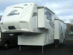1320452459_270133526_1-Pictures-of--08-Jayco-Eagle-37-4SO-5th-wheel-trailer.jpg