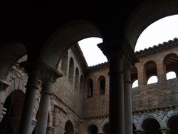 S5002051.jpg