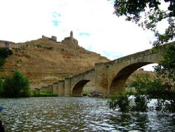 IMG002.jpg