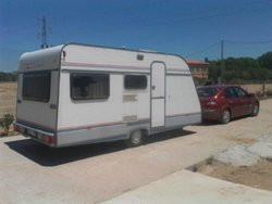 caravana lateral ventanas.jpg