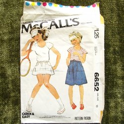 70s_easy_girls_t-shirt_and_wrap_skirt_sewing_pattern_mccalls_6652_1edbbac4.jpg