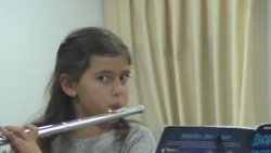 Laura audicion flauta abril 2014.jpg