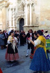 DANSES COLOR.jpg