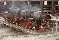 Locomotive_BR52-8079-7.jpg