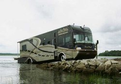 Caravana-Anfibia-Terra-Wind-1.jpg